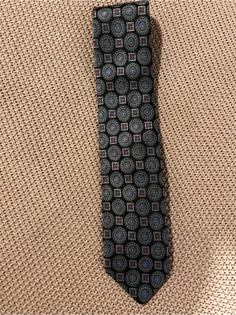 Robert Talbott Carmel Silk Tie Black Silver Purple Medallion Hand Sewn USA